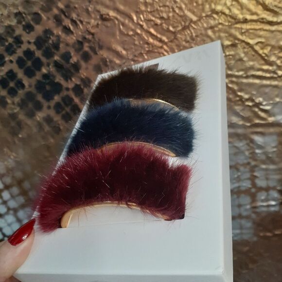 Zara Nwt Limited Edition Faux Fur Cuff Bracelets - Picture 6 of 11